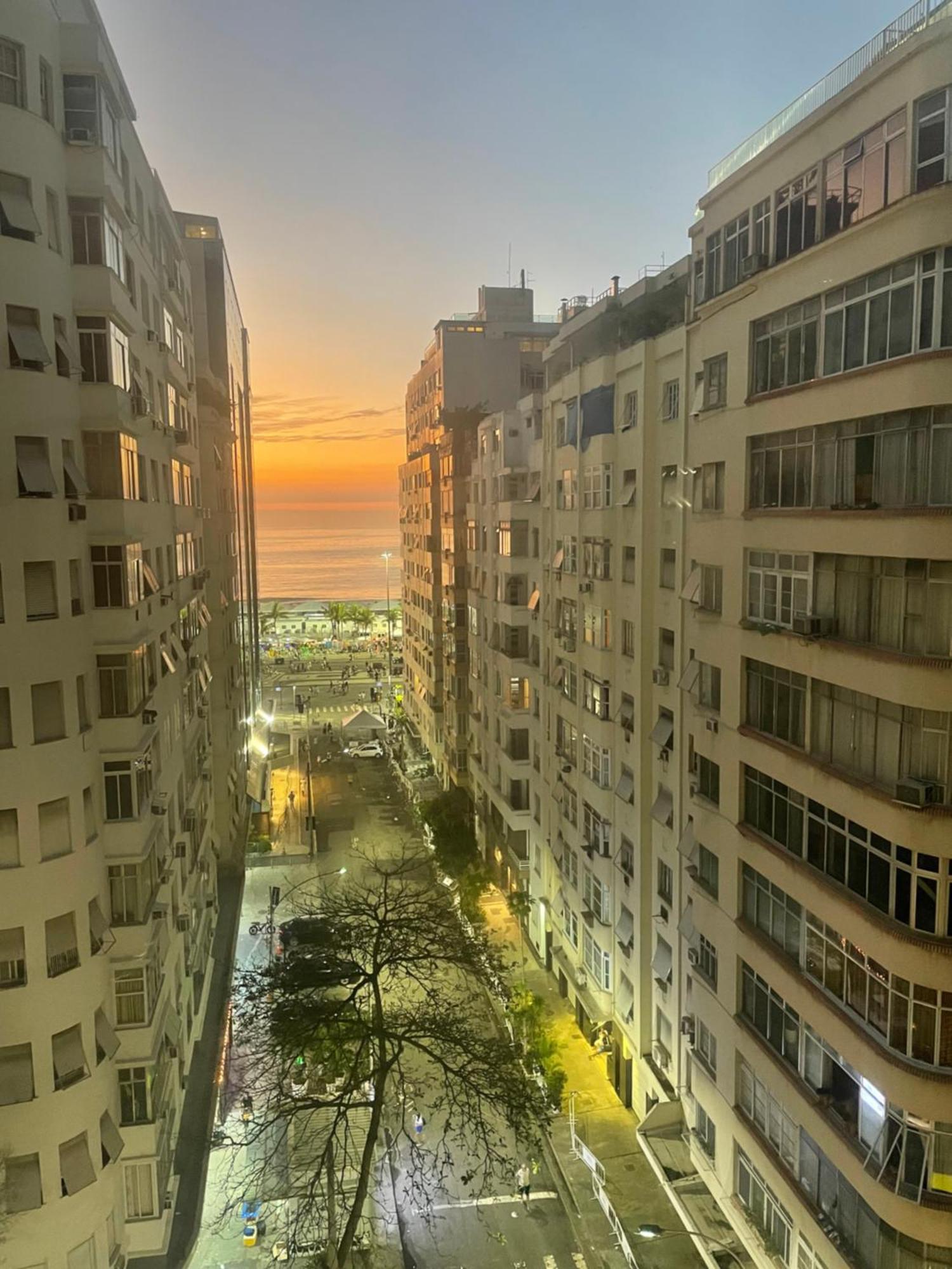 Apartamento Copacabana, Vista Para O Mar E Com Garagem Ріо-де-Жанейро Екстер'єр фото